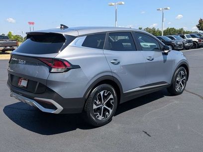 Used 2025 Kia Sportage EX