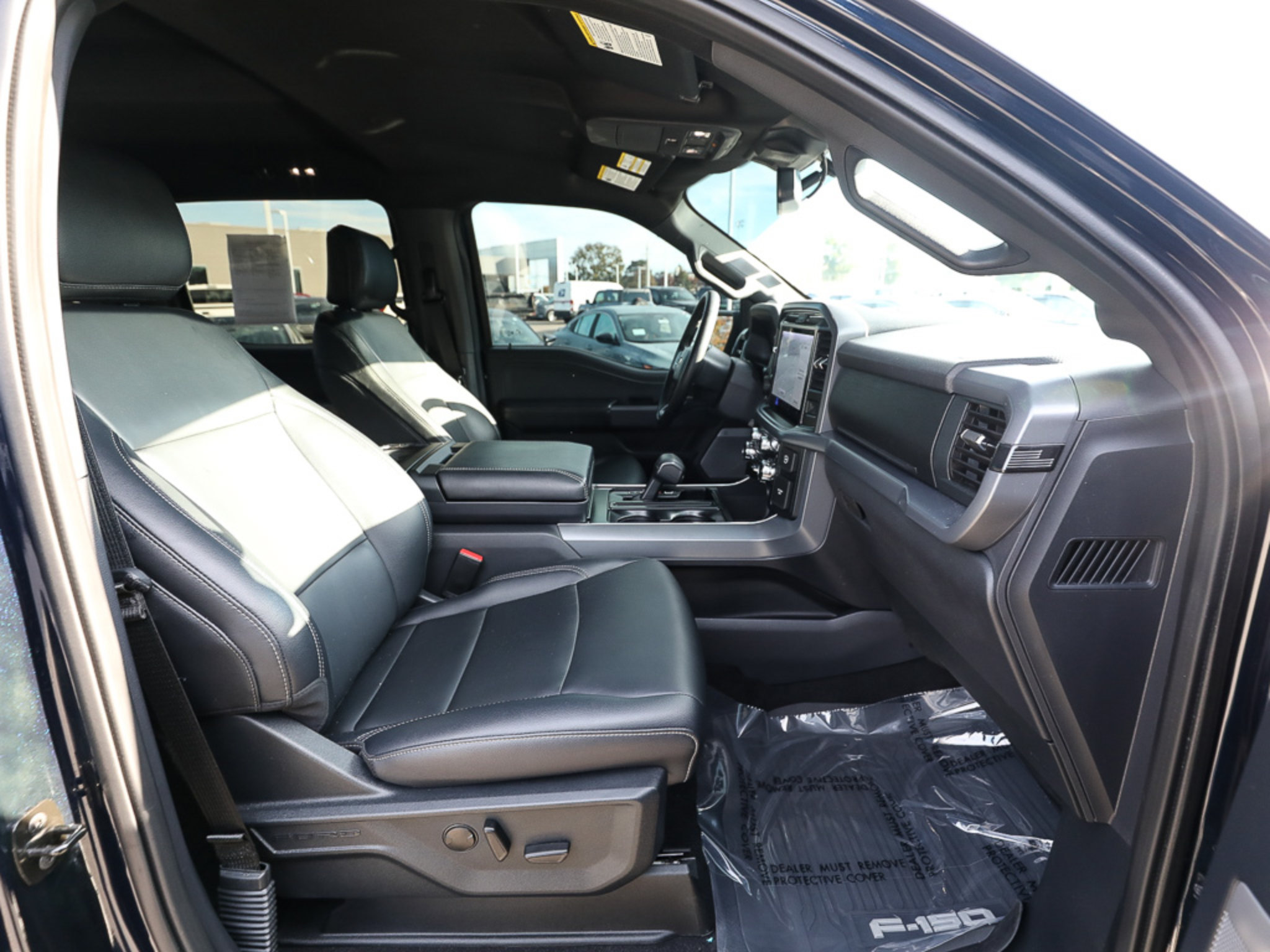 Certified 2025 Ford F150 XLT w/ Equipment Group 303A High AWD/4WD image 19