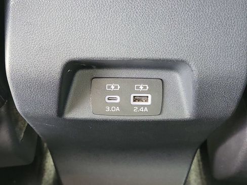 Used 2025 Subaru Crosstrek 2.5i Sport AWD/4WD image 12