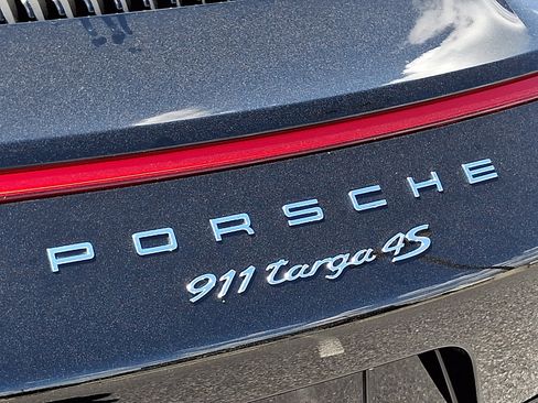 Used 2017 Porsche 911 Targa 4S AWD/4WD image 29