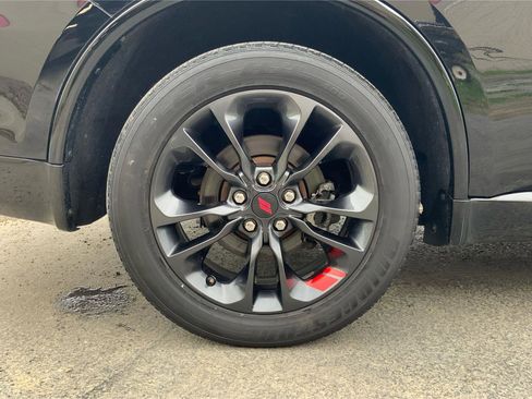 Used 2022 Dodge Durango R/T w/ Blacktop Package AWD/4WD image 28