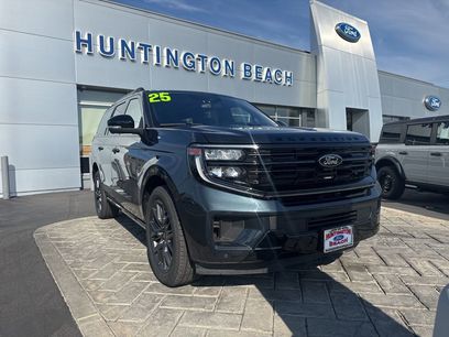 Used 2025 Ford Expedition Platinum w/ Stealth Performance Package