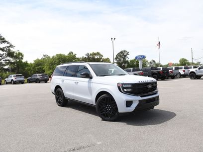 New 2026 Ford Expedition Platinum