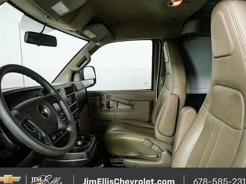Certified 2025 Chevrolet Express 2500 w/ Driver Convenience Package RWD image 5