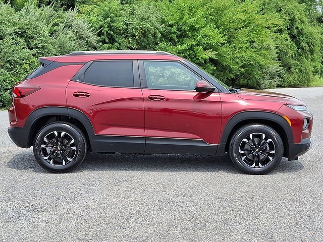 Used 2022 Chevrolet TrailBlazer LT w/ Convenience Package FWD image 7