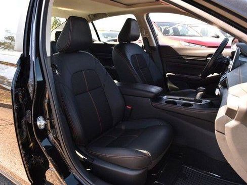 Used 2020 Nissan Altima 2.5 SR w/ Premium Package image 20