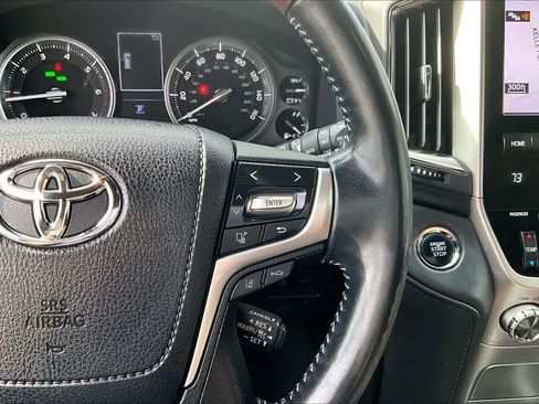 Used 2021 Toyota Land Cruiser AWD/4WD image 25