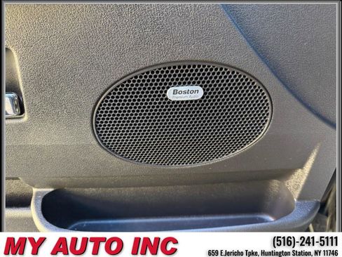 Used 2009 Jeep Grand Cherokee Laredo image 23