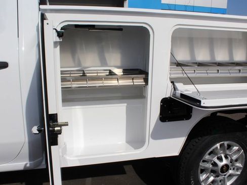 New 2026 Chevrolet Silverado 2500 W/T w/ WT Convenience Package image 9