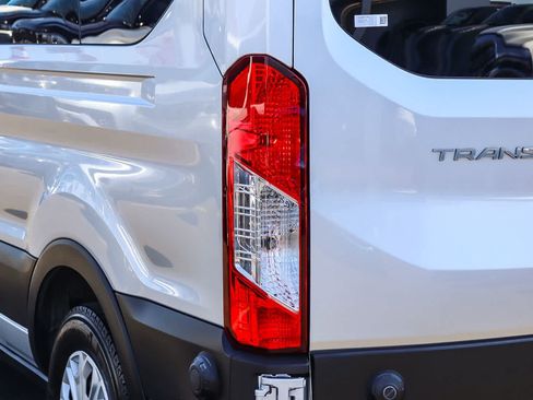 Used 2024 Ford Transit 350 XLT RWD image 7