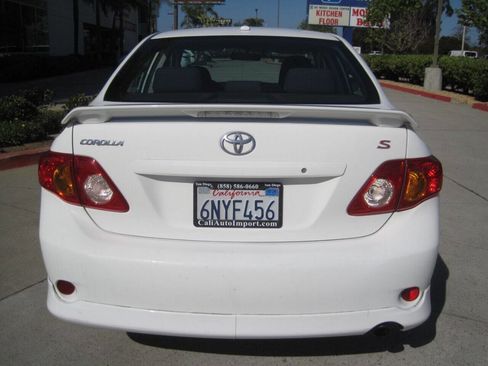Used 2010 Toyota Corolla S image 38