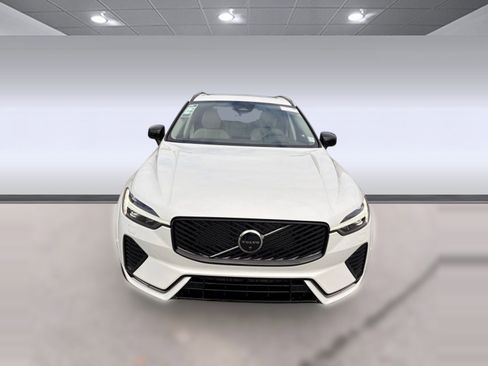 New 2026 Volvo XC60 B5 Ultra w/ Climate Package image 6