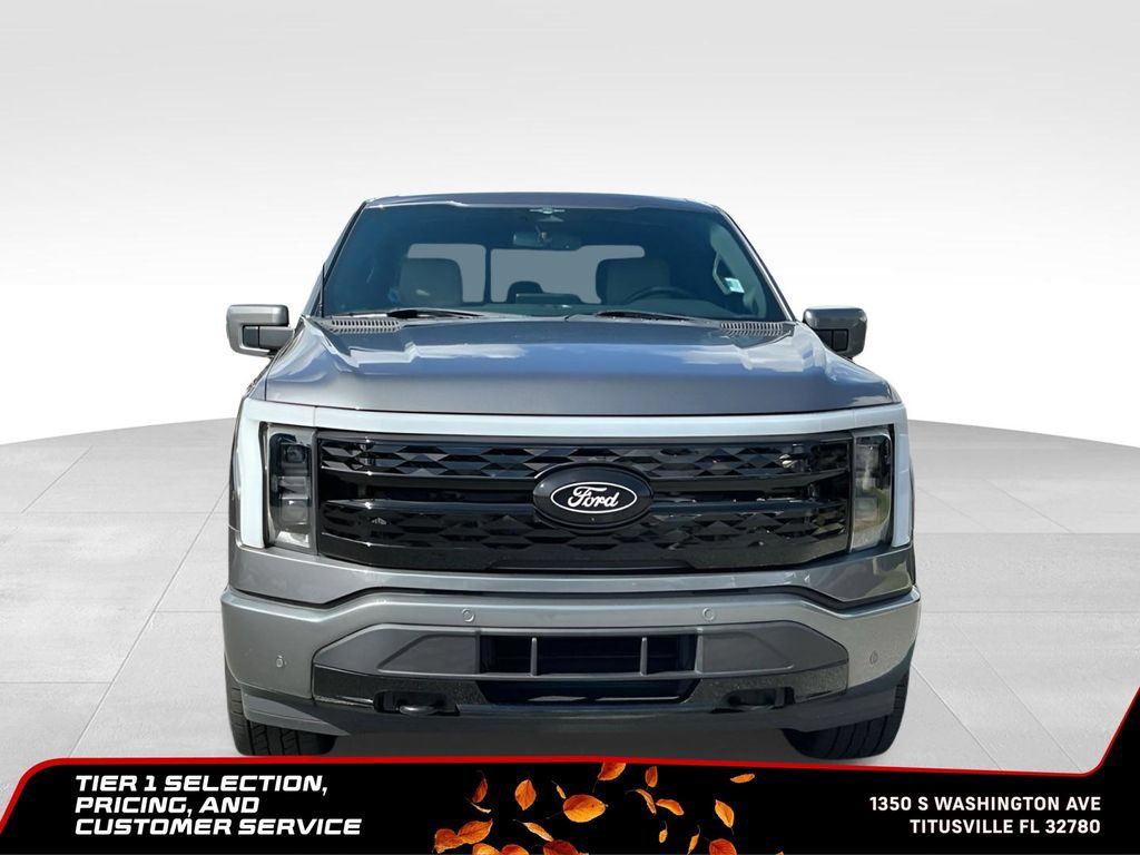 Used 2023 Ford F150 Lightning Platinum AWD/4WD image 9