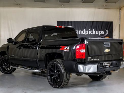 Used 2011 Chevrolet Silverado 1500 LTZ w/ LTZ Plus Package image 10