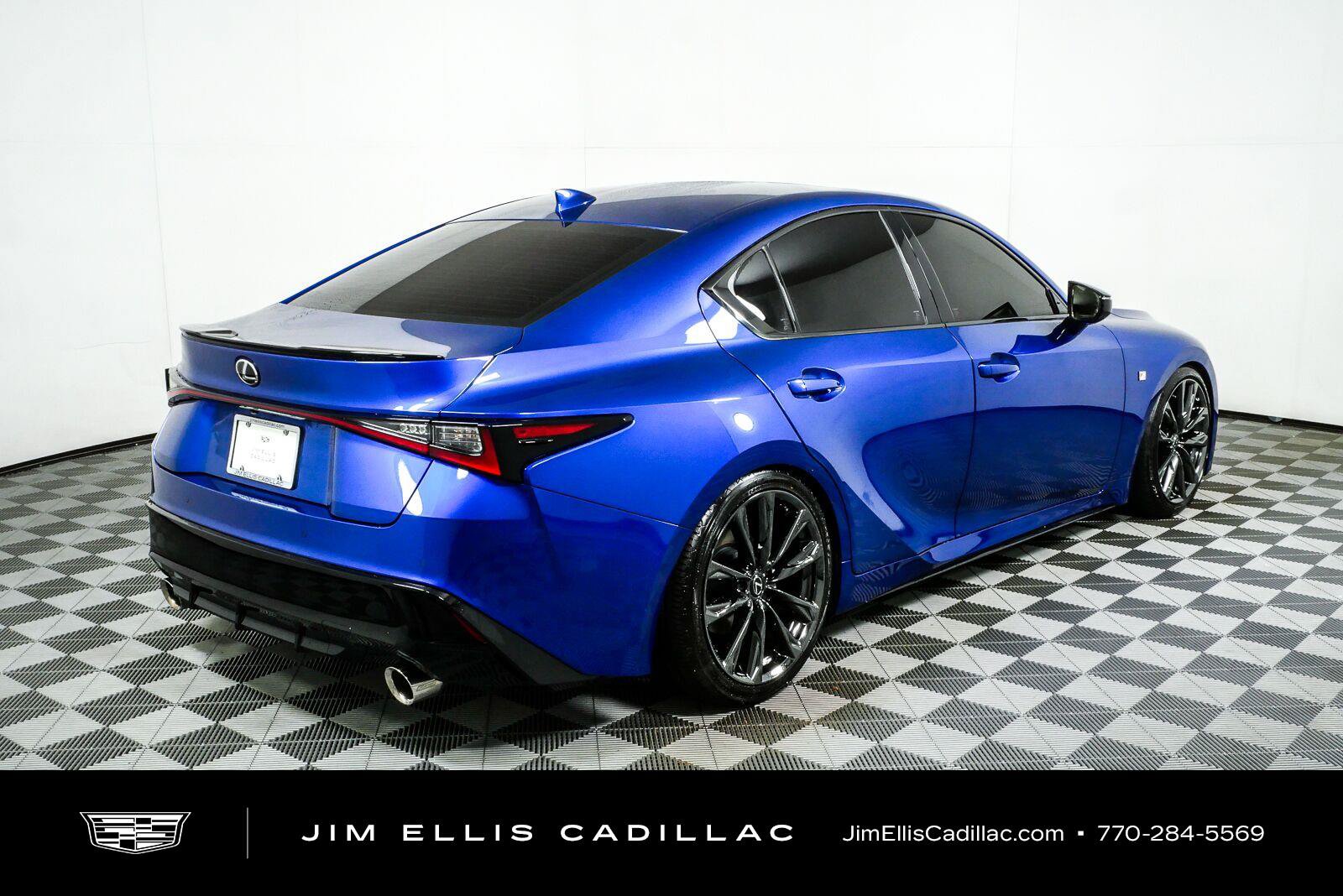 Used 2025 Lexus IS 350 F Sport RWD image 3