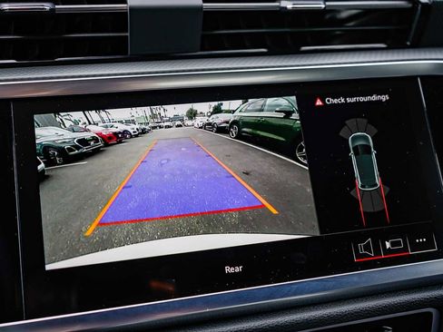 Used 2025 Audi Q3 2.0T Premium w/ Convenience Package image 24