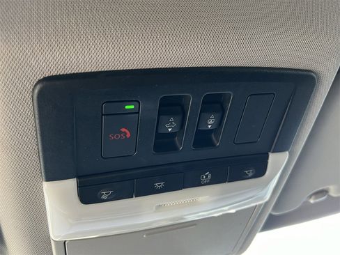 Certified 2023 Nissan Rogue Platinum w/ Platinum Premium Package image 24