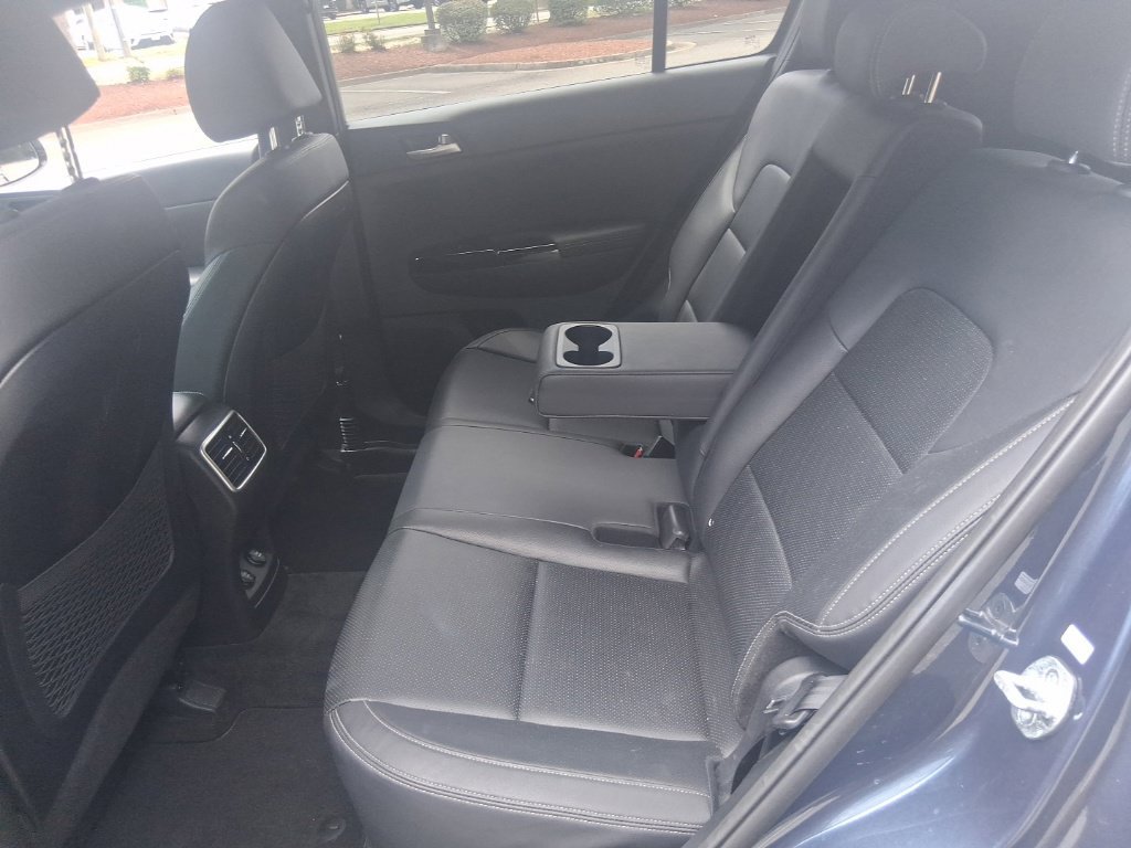 Used 2022 Kia Sportage Nightfall Edition w/ Nightfall Fwd Premium Package image 18