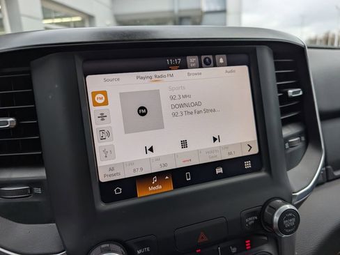 Used 2024 RAM 1500 Big Horn image 25