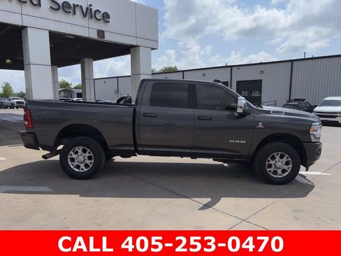 Used 2024 RAM 2500 Laramie AWD/4WD image 2