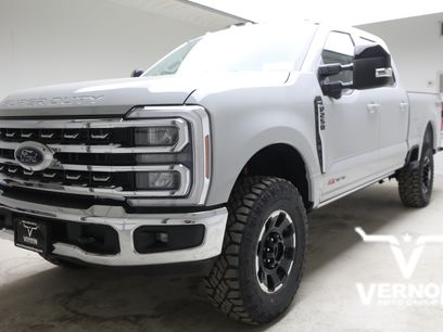 New 2026 Ford F250 Lariat w/ Tremor Off-Road Package