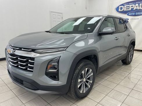 New 2026 Chevrolet Equinox LT w/ Convenience Package II AWD/4WD image 17