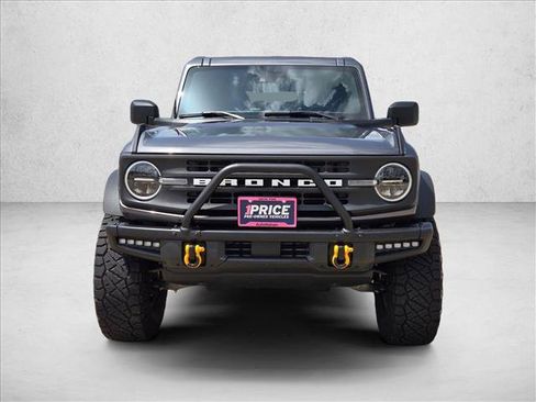 Used 2023 Ford Bronco Black Diamond w/ Sasquatch Package AWD/4WD image 2