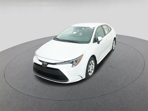 New 2026 Toyota Corolla LE image 16