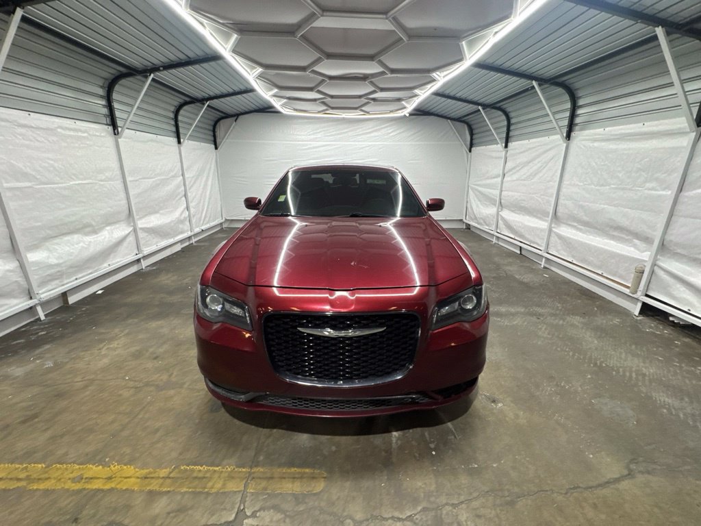 Used 2019 Chrysler 300 S AWD/4WD image 3