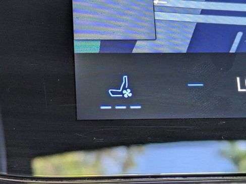 Used 2024 Ford Mustang GT Premium image 30