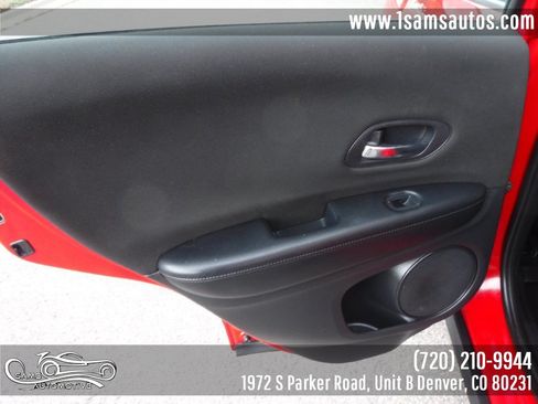 Used 2018 Honda HR-V LX image 38