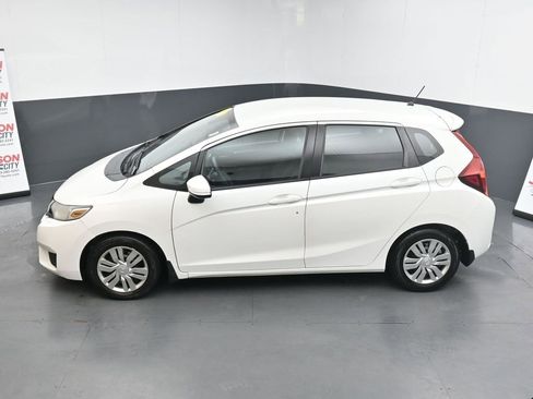 Used 2015 Honda Fit LX image 27
