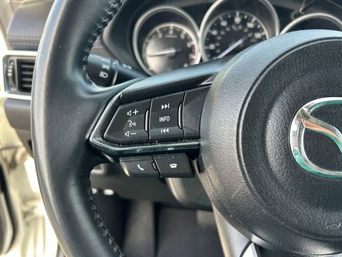 Used 2020 MAZDA CX-5 Touring image 20