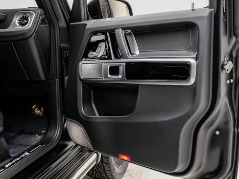 Used 2024 Mercedes-Benz G 63 AMG 4MATIC image 37