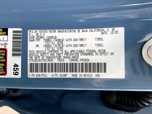 Used 2026 Toyota Tacoma TRD Off-Road image 32