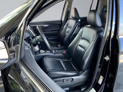 Used 2019 Honda Ridgeline RTL-T image 18