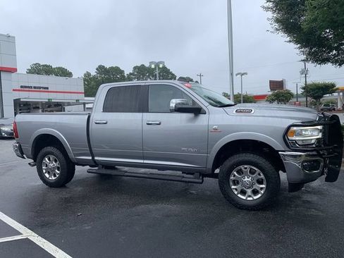 Used 2021 RAM 2500 Laramie AWD/4WD image 9