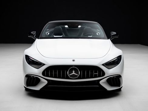 Used 2022 Mercedes-Benz SL 63 AMG 4MATIC image 9
