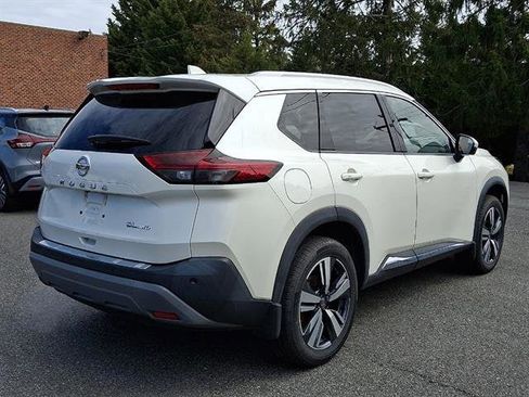Certified 2021 Nissan Rogue SL w/ Premium Package AWD/4WD image 6