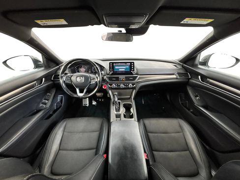 Used 2018 Honda Accord Sport image 17