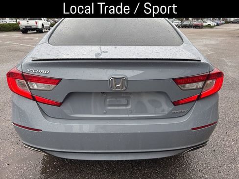 Used 2022 Honda Accord Sport image 9