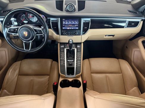 Used 2018 Porsche Macan S AWD/4WD image 11