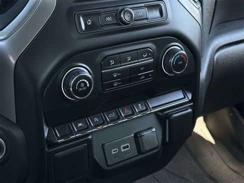 Certified 2024 Chevrolet Silverado 1500 Custom w/ Turbomax Blackout Package image 18