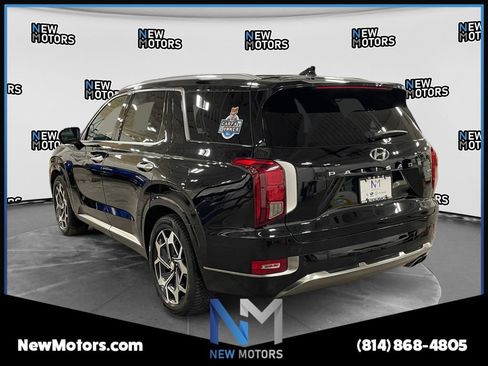 Used 2022 Hyundai Palisade Calligraphy w/ Cargo Package AWD/4WD image 3