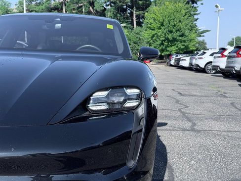 Used 2020 Porsche Taycan Turbo AWD/4WD image 3
