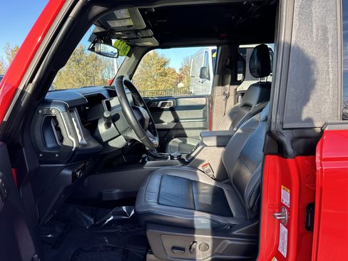Certified 2023 Ford Bronco Outer Banks image 14