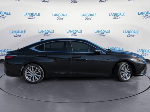 Used 2019 Lexus ES 350 350 w/ Premium Package image 3