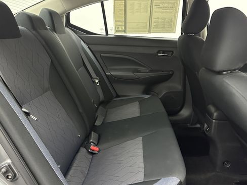 Used 2023 Nissan Versa SV image 29