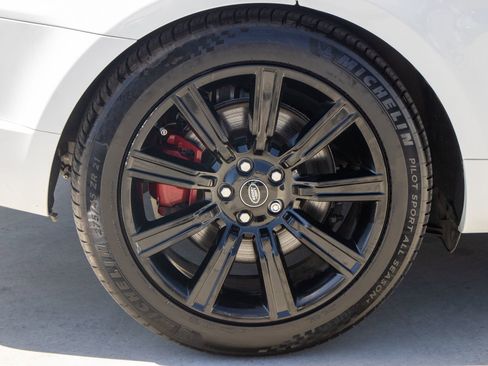 Used 2022 Land Rover Range Rover Sport HST image 41