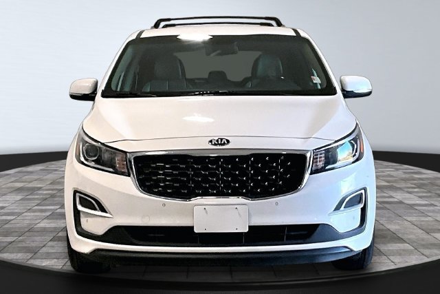 Used 2019 Kia Sedona EX FWD image 2